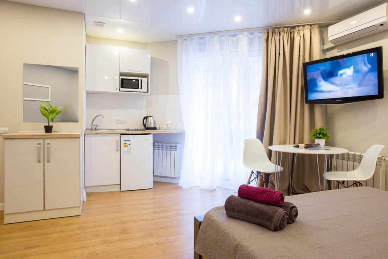 New Studio In The City Center - Mykoly Khvylovoho Str 5-2 خاركيف المظهر الخارجي الصورة